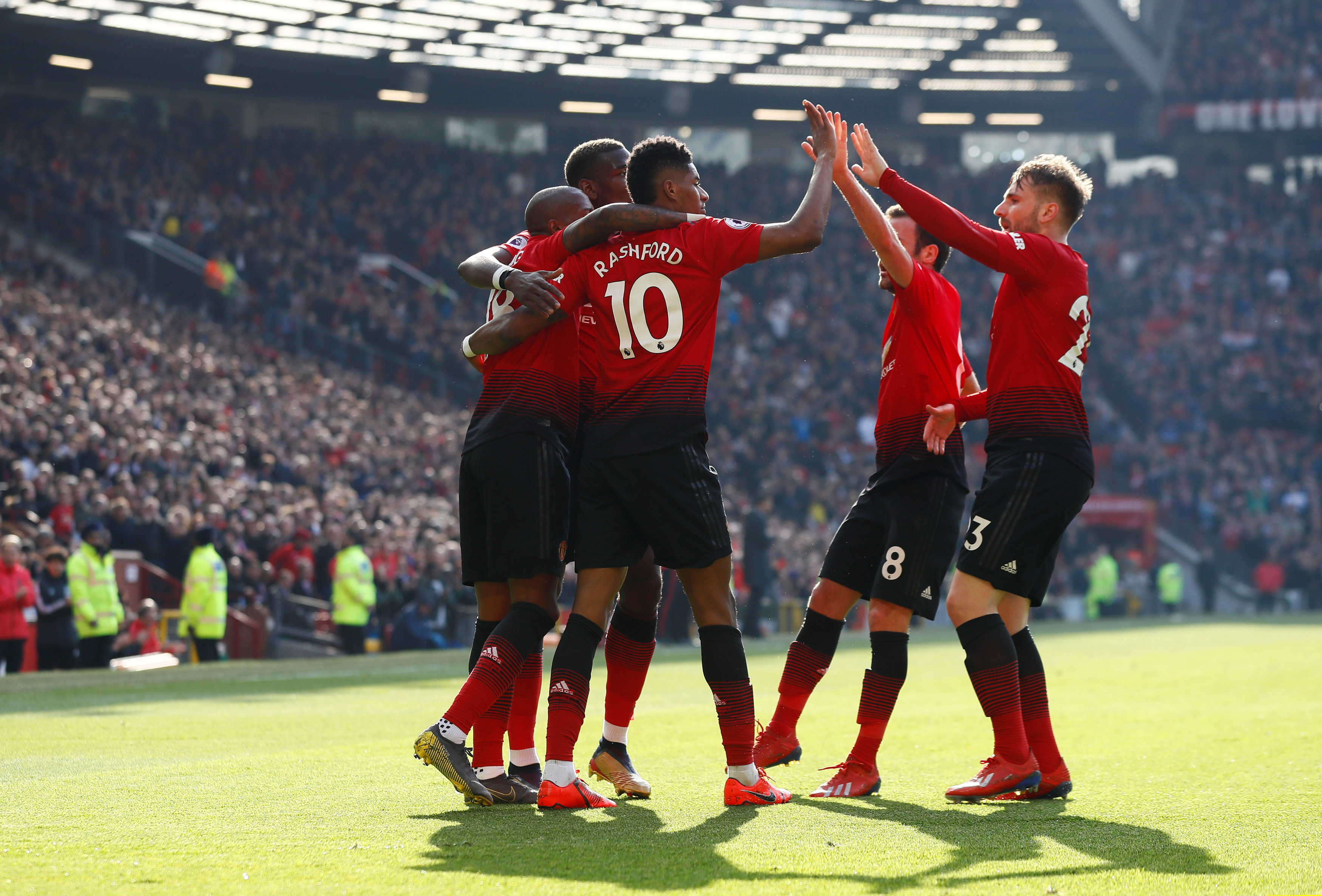 也坚定了她 也坚定了她